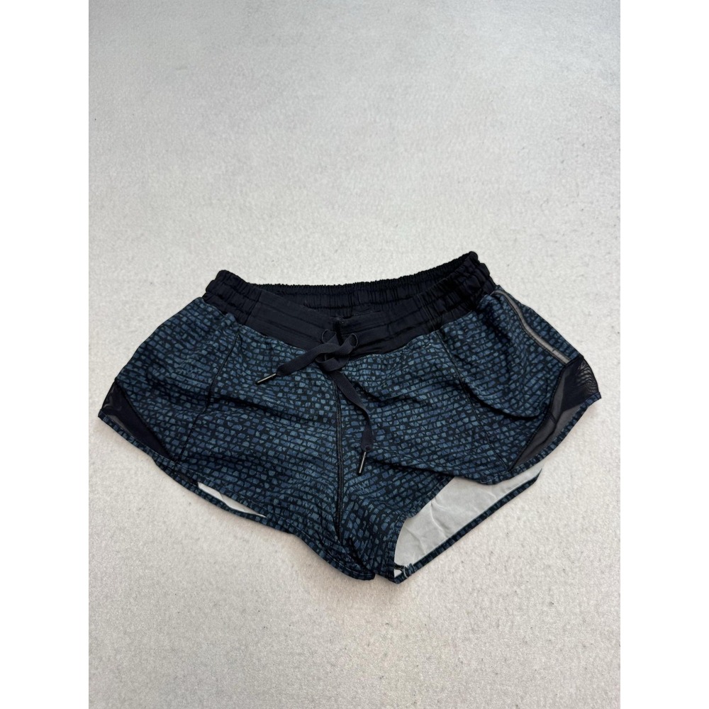 Lululemon Running Shorts Women's 8 Blue Geometric Print Lined Pockets Athletic